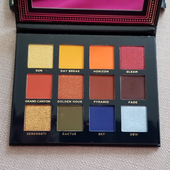 5 LOOKS 1 PALETTE | VINTAGE DAWN PALETTE | 2 BOXYCHARM  Ace Beaute Vintage Dawn Eyeshadow Palette NIB